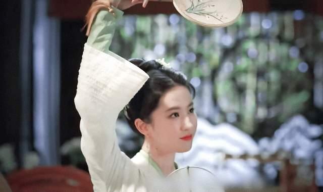 刘亦菲回应视频爆料,澄清事实真相  第1张